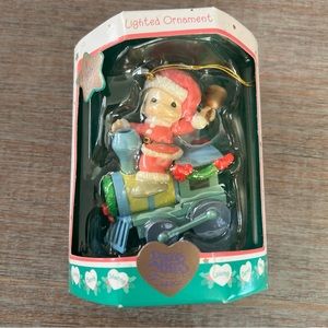 1999 Precious Moments By ENESCO Lighted Christmas Ornament